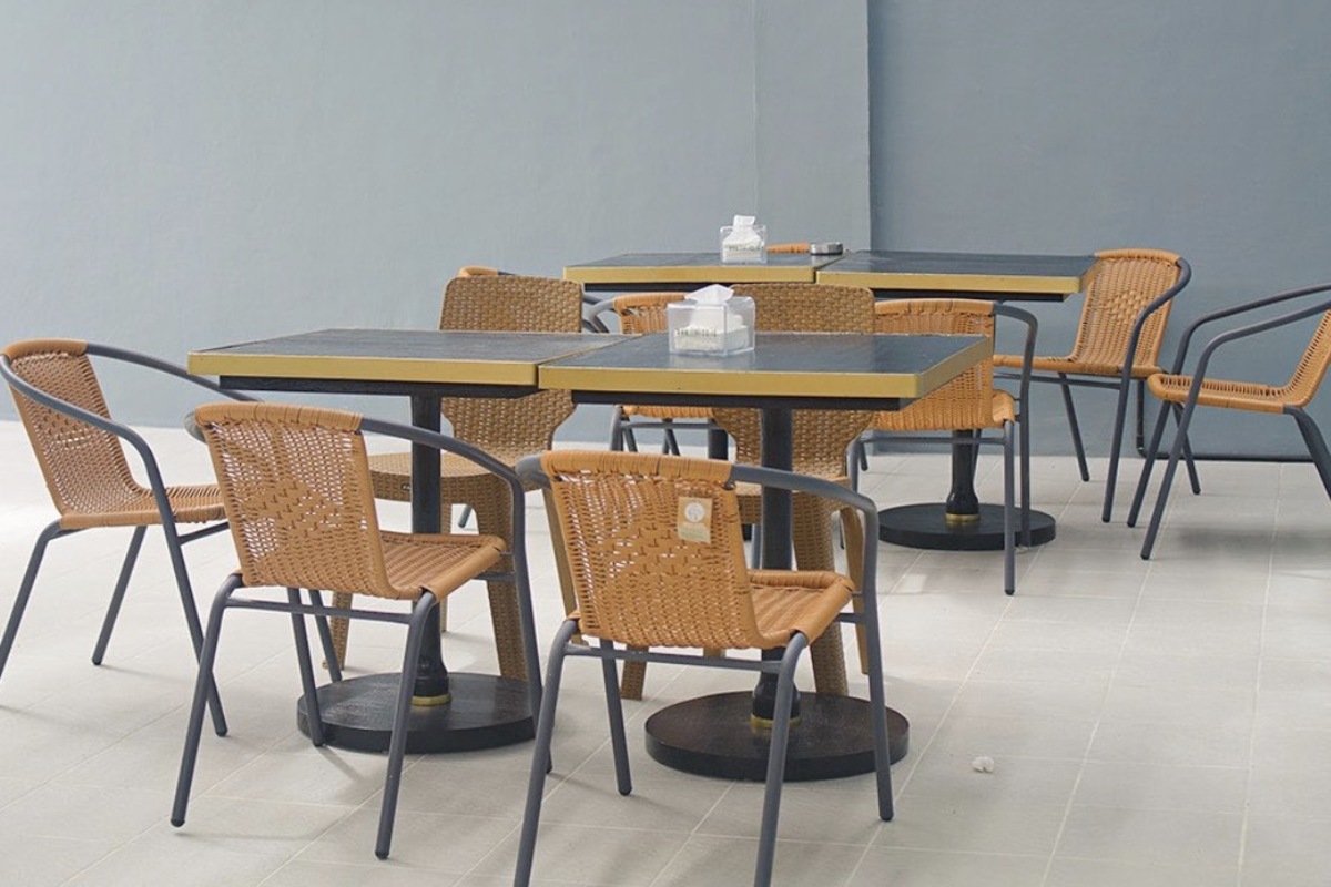 Glasshaus Court, Padang (2)