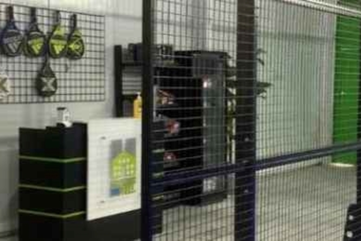 Hangar Padel Court Indoor Khairan, Al Khiran (2)