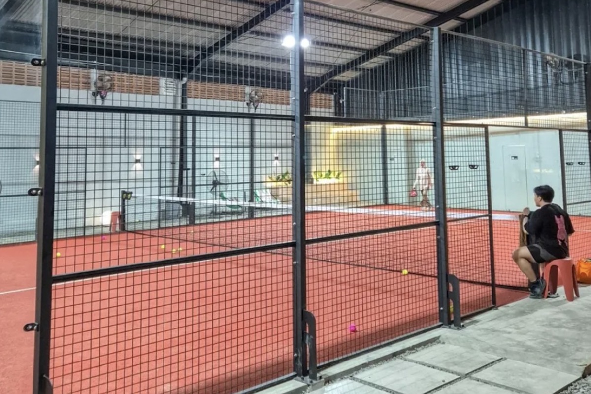 The Warehouse Padel Court, Tasikmalaya (2)