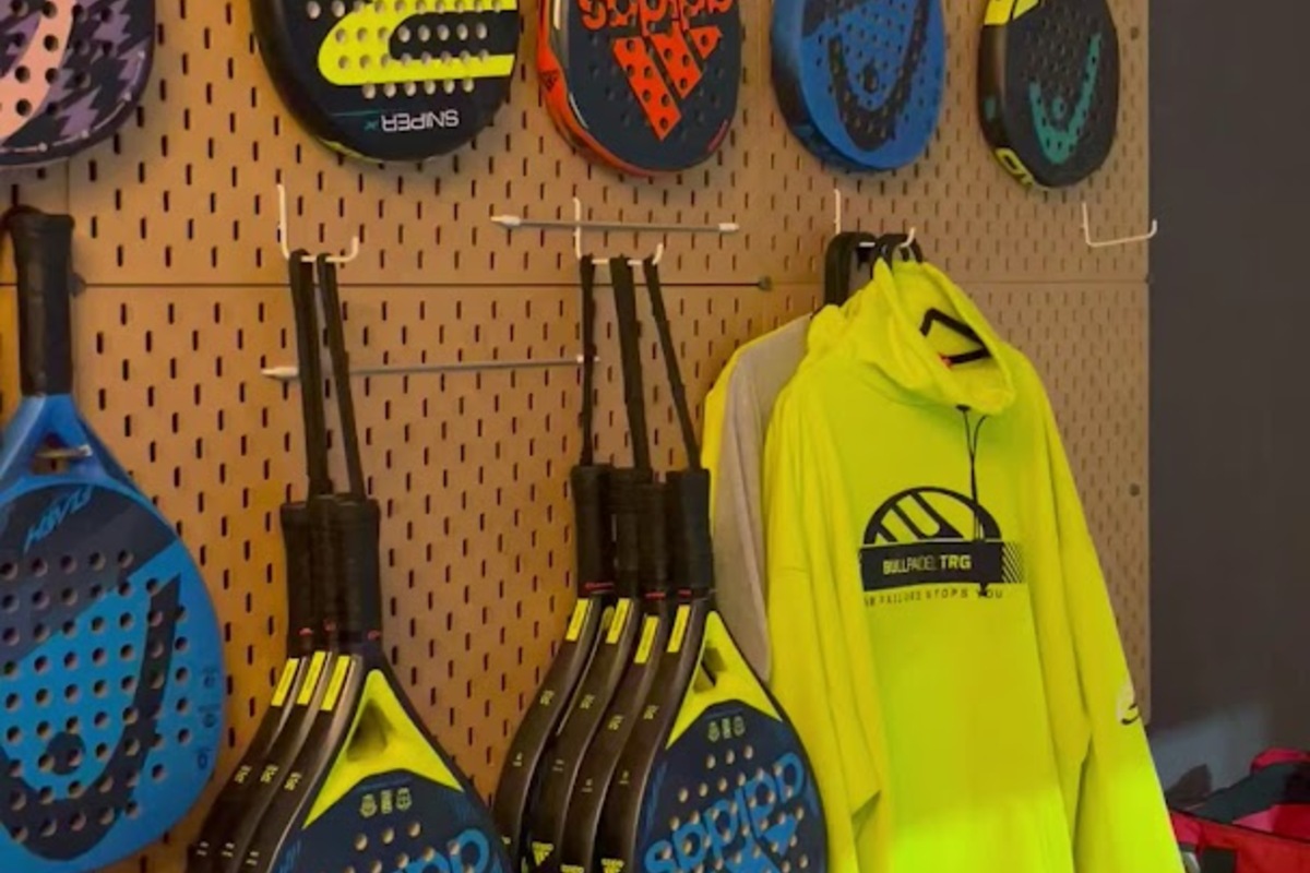 PadeLit Oman, Seeb (2)