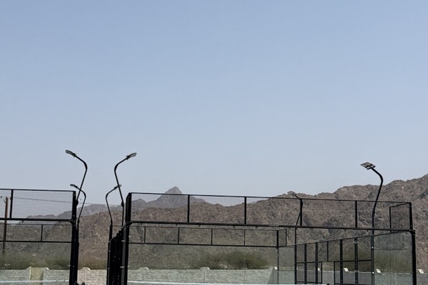 ملعب بادل