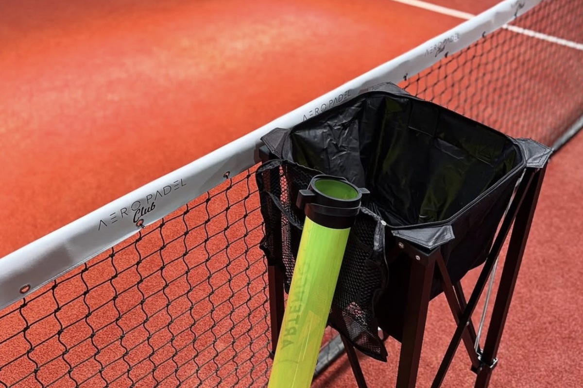 Aero Padel Club, Pati (2)
