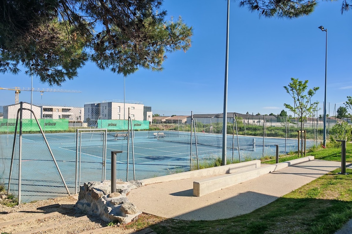 Tennis Padel Club Charmes Saint-Georges, Charmes-sur-Rhône (2)