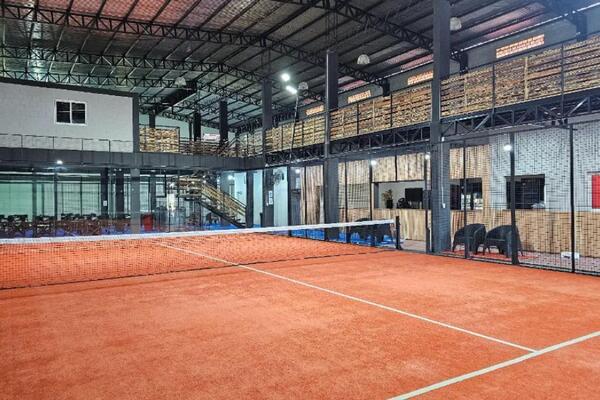 Padel Guss