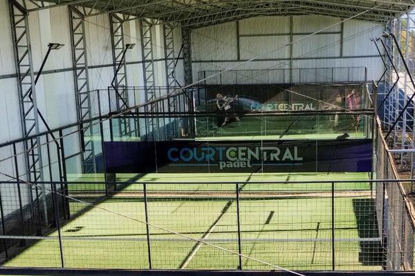 Court Central Padel