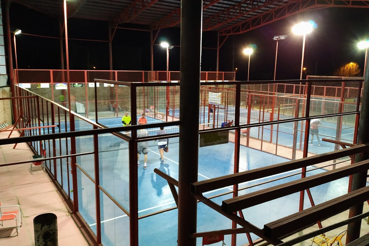 Apiz kristal Padel, San Rafael (2)