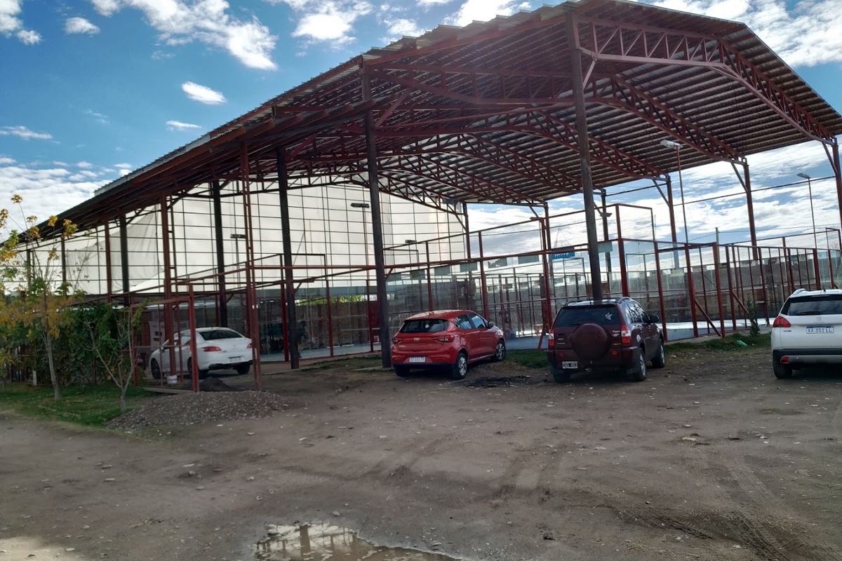 Apiz kristal Padel, San Rafael (3)