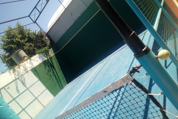 Garden Padel Plottier