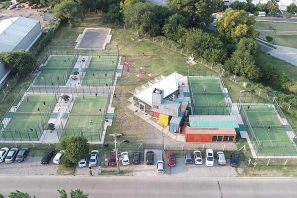 Complejo Deportivo Pádel Box