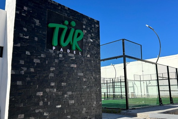 Tür Padel
