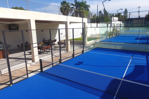 Luum Padel & Social Club