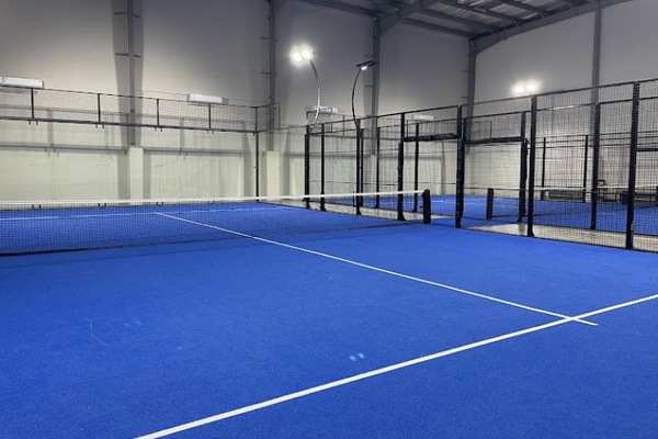 Padel Pursuit