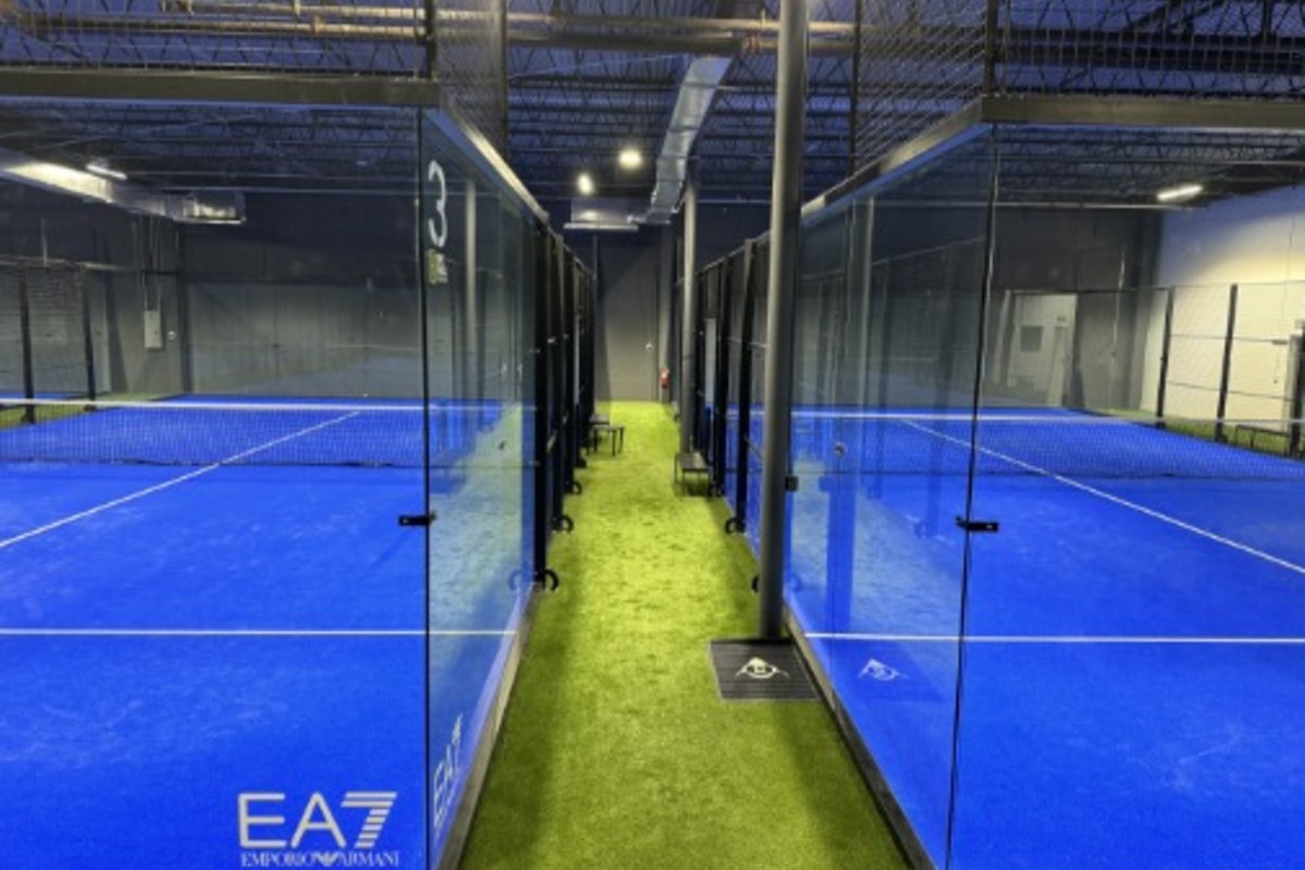 One Indoor Club