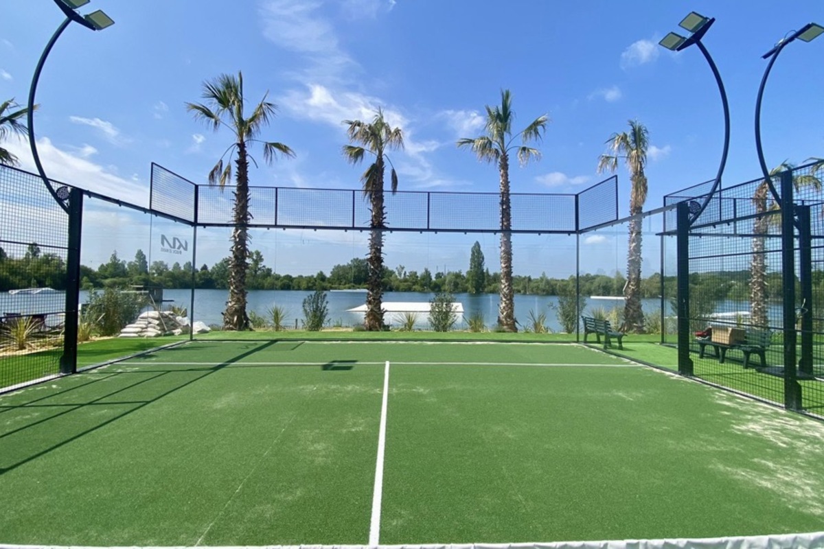 Padel Paradise, Spay (2)