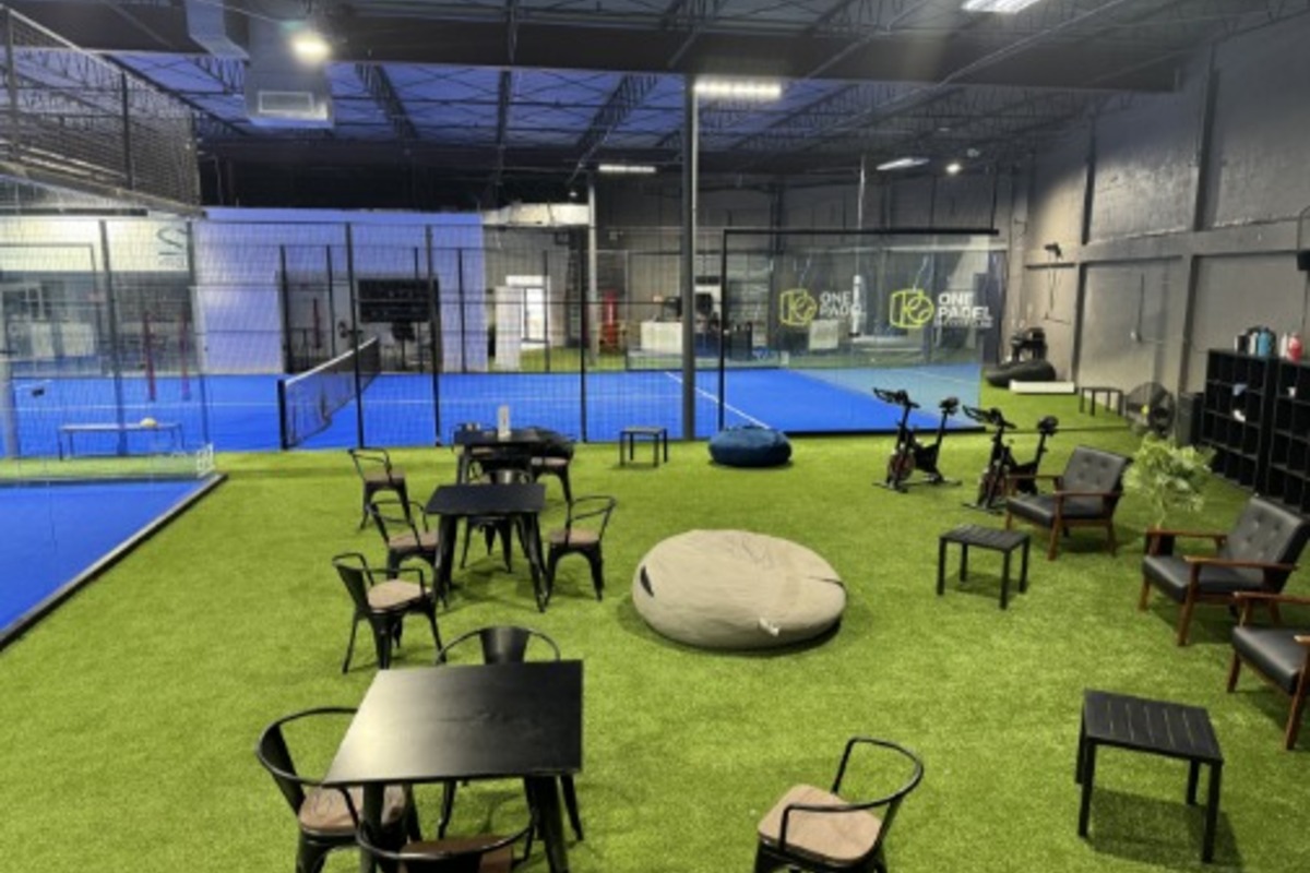 One Indoor Club