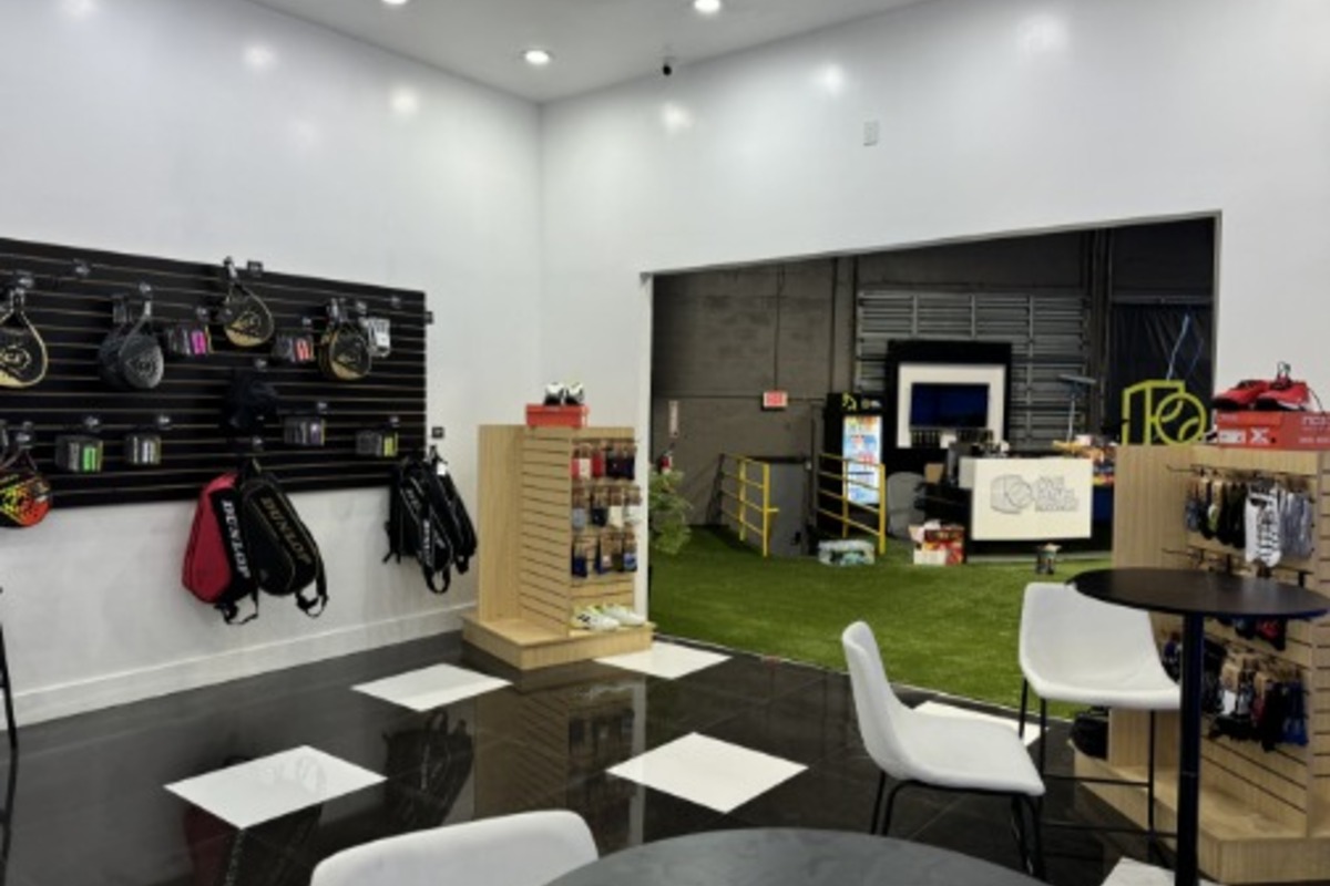One Indoor Club