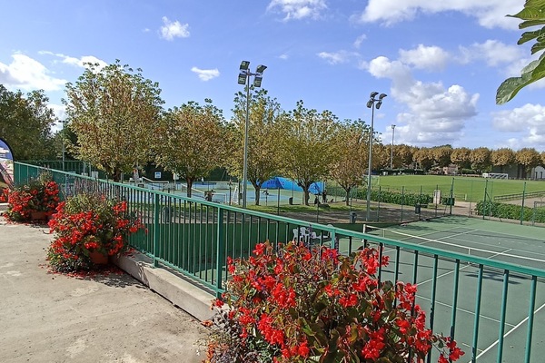 Tennis Quercy Caussadais
