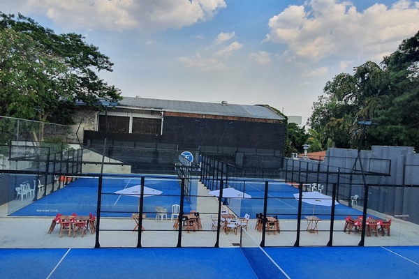 Demond Padel