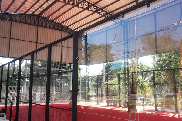 Tana Padel Bar