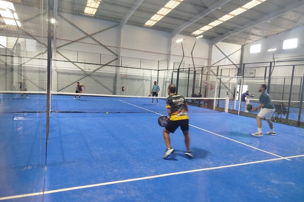 Indoor Chafiras