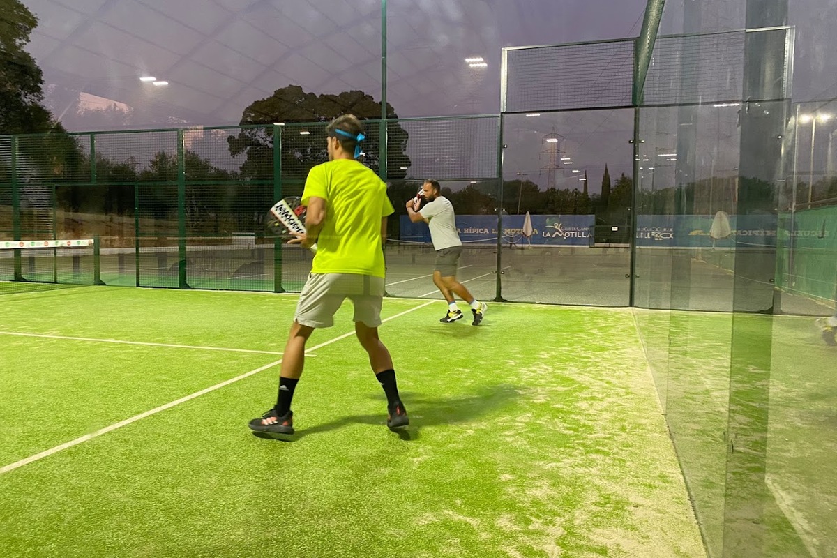 Pádel Indoor Utrera-Almazara Club, Utrera (2)