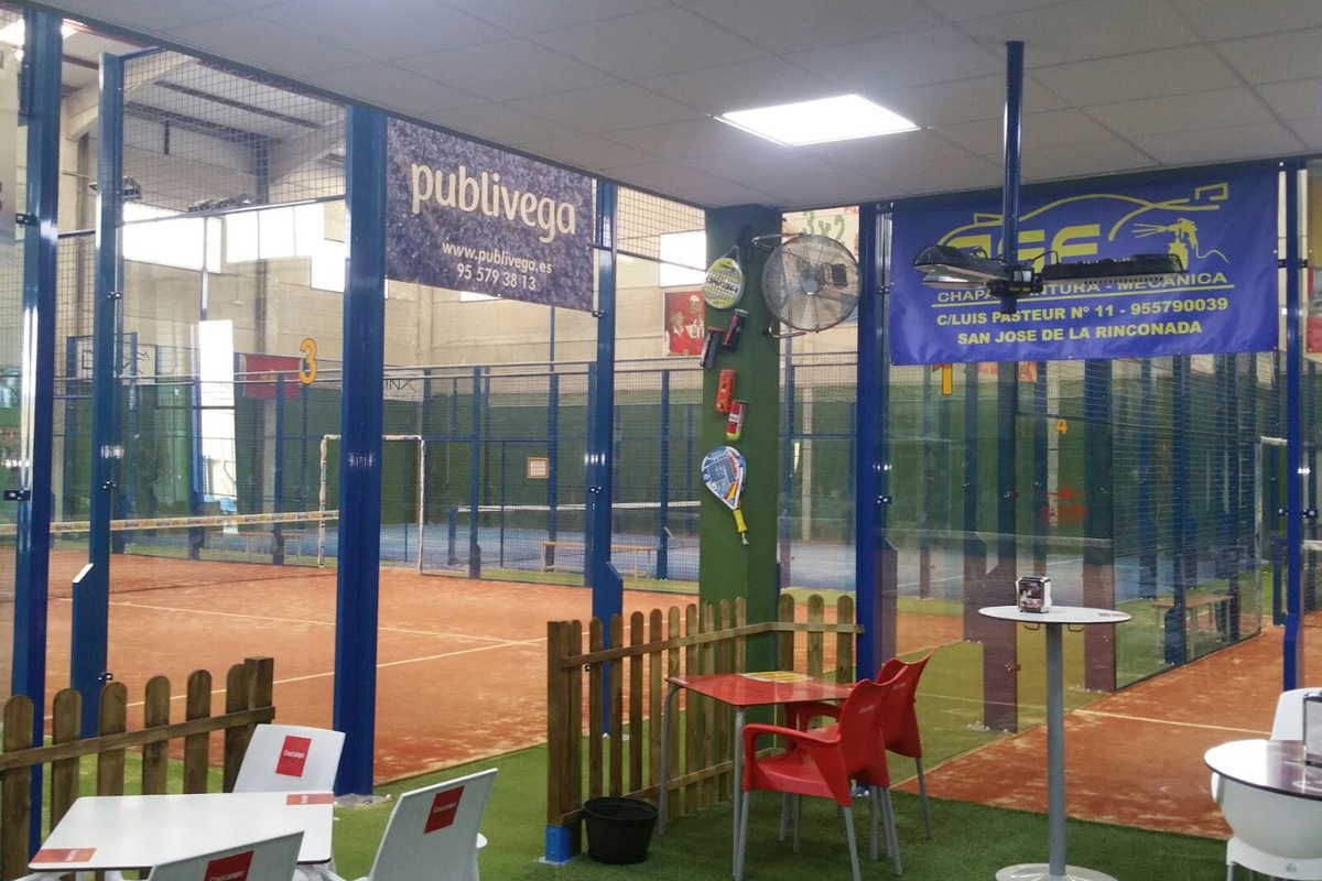 Santanas Padel & Fitness Indoor Club, San José de la Rinconada (2)