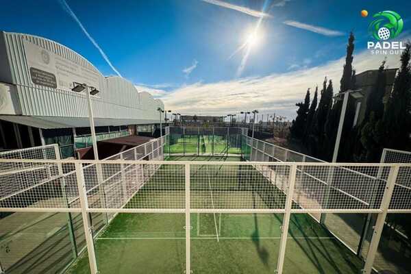Padel Spin Out