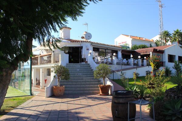 La Raqueta Nerja