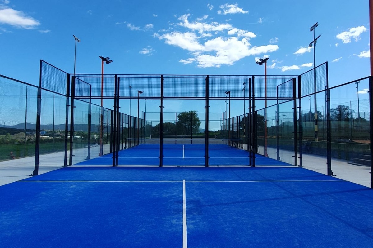 Pádel Club Palau, Palau-Solità and Plegamans (2)