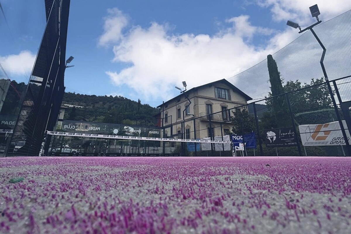 Urban Sport Padel Club La Seu, La Seu d'Urgell (2)