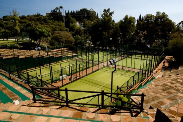 Lew Hoad Club de Tenis y Padel