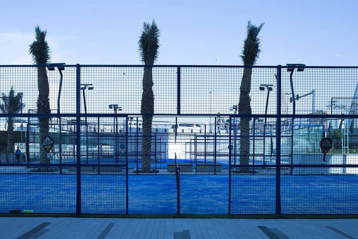 Harbour Padel, Manama (4)