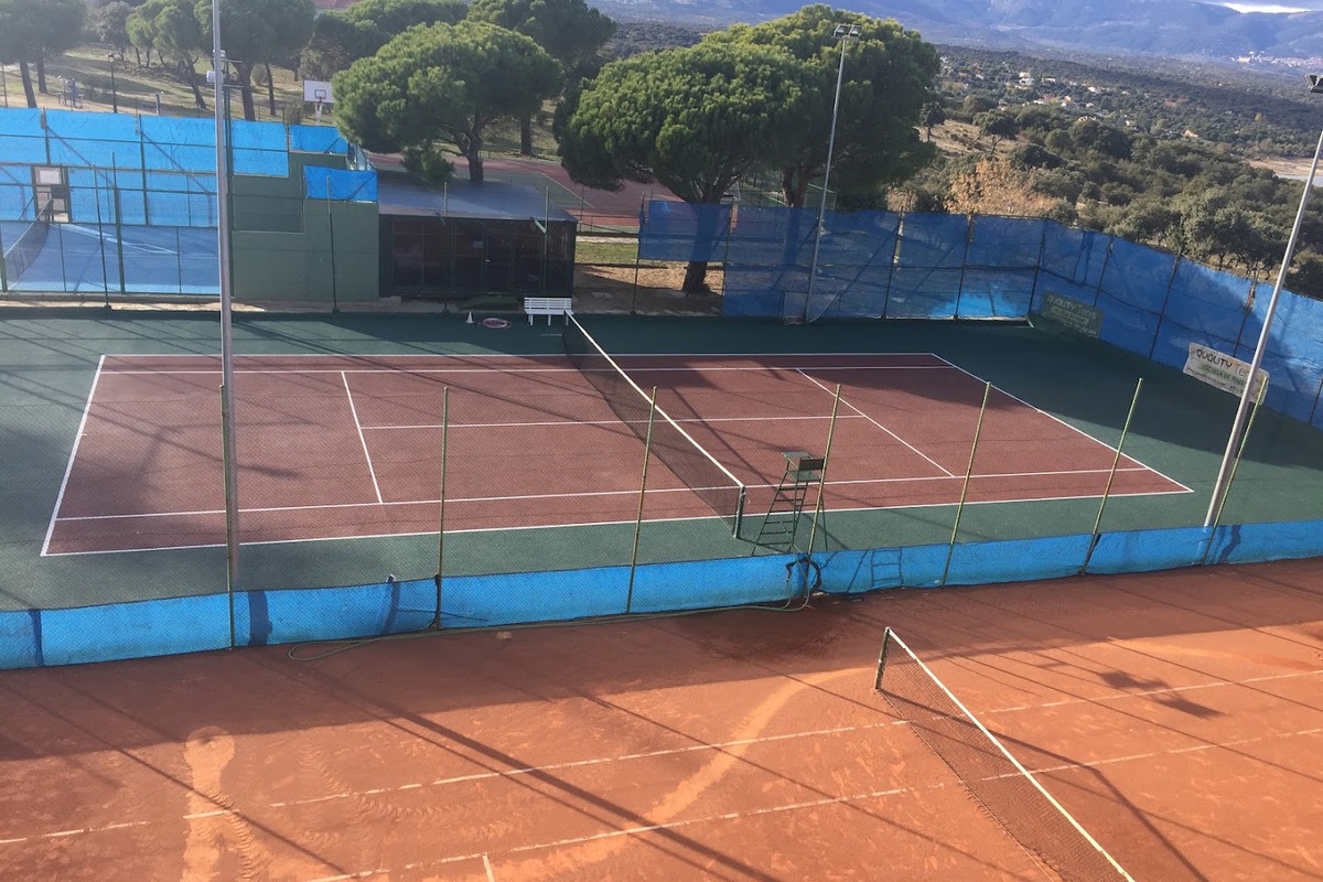 Quality Tenis Valdemorillo (Pino Alto), Valdemorillo (2)