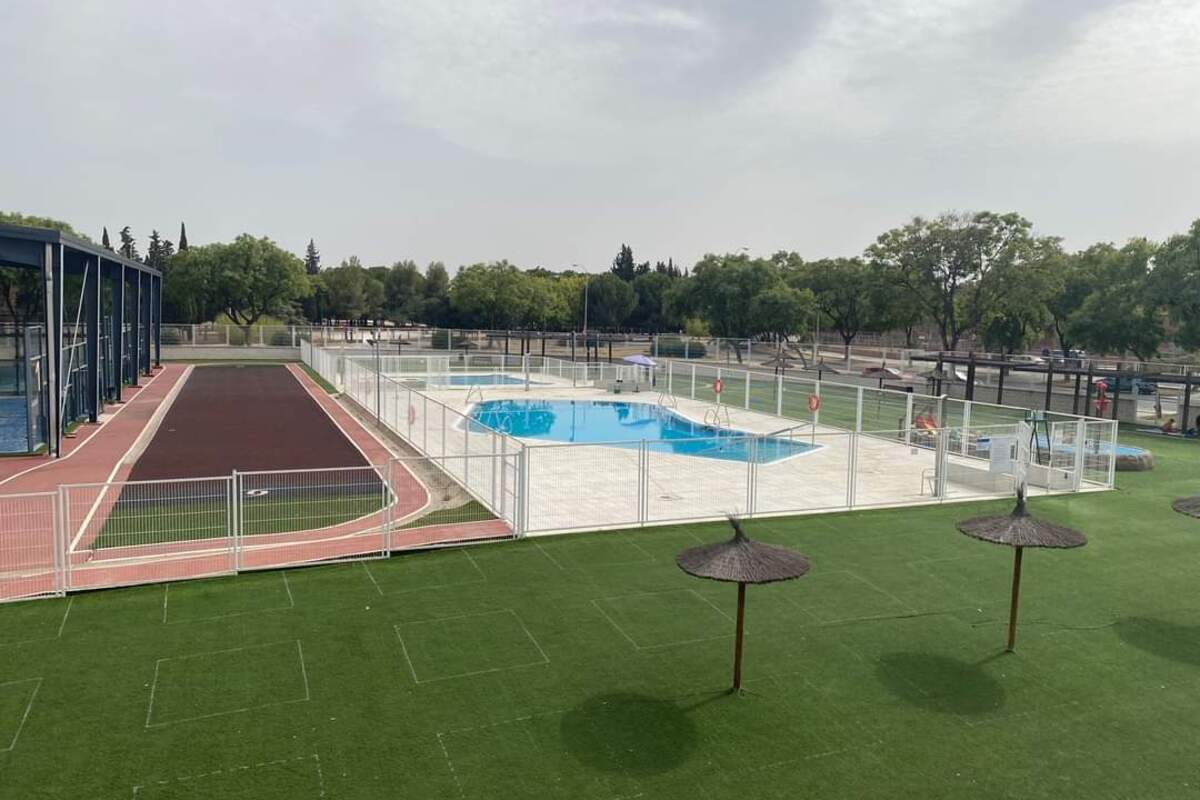 Centro Deportivo Supera Entrepuentes, Seville (2)