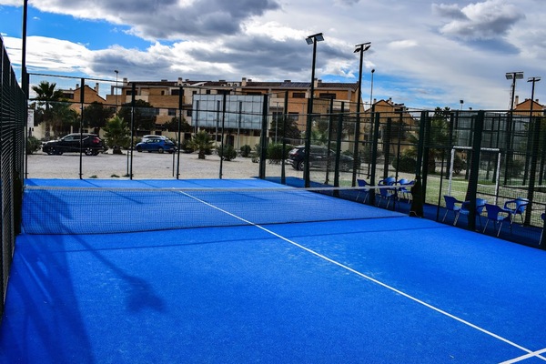 Deuce Racket Club (Pau5)