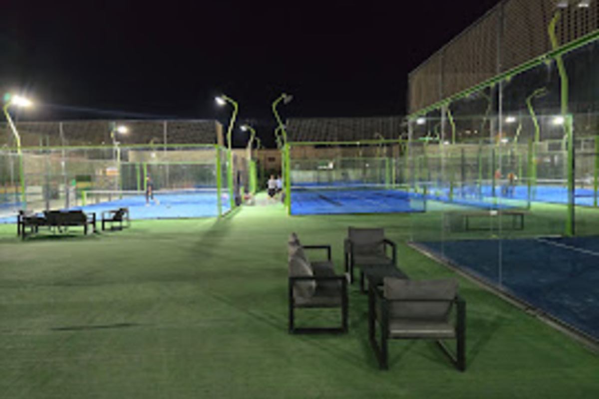 Padel Avenue Azaiba, Muscat (2)