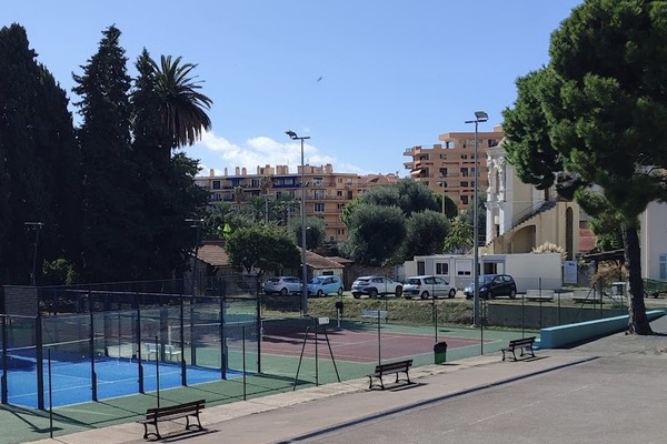 Tennis De La Madone