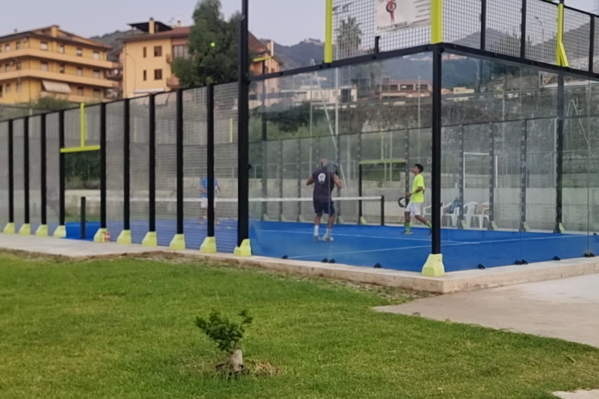Fénix Sports Center, Brolo (3)
