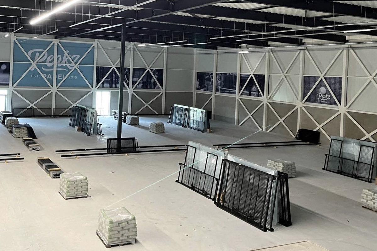 Peakz Padel Eindhoven Vijfkamplaan