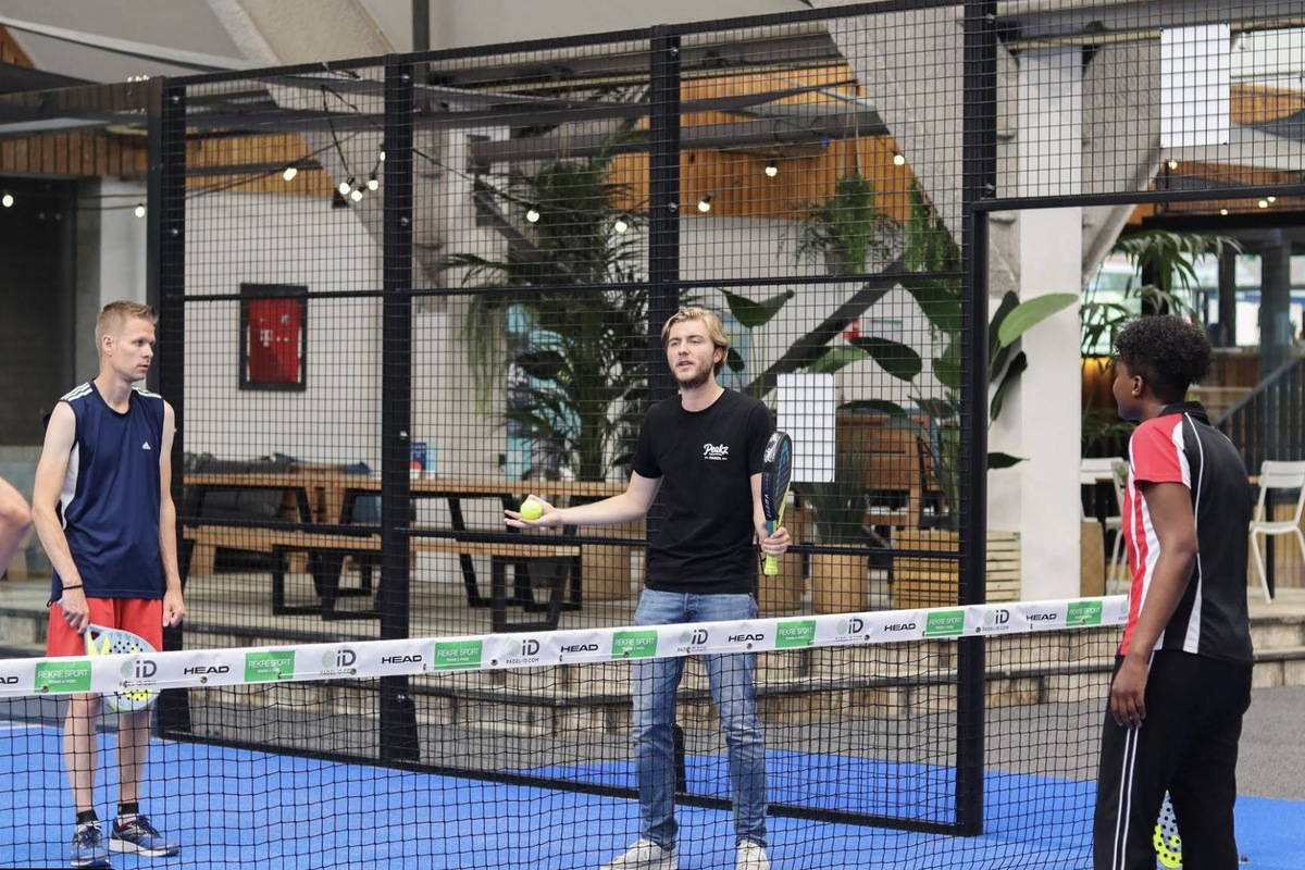 Peakz Padel Utrecht Vechtsebanen