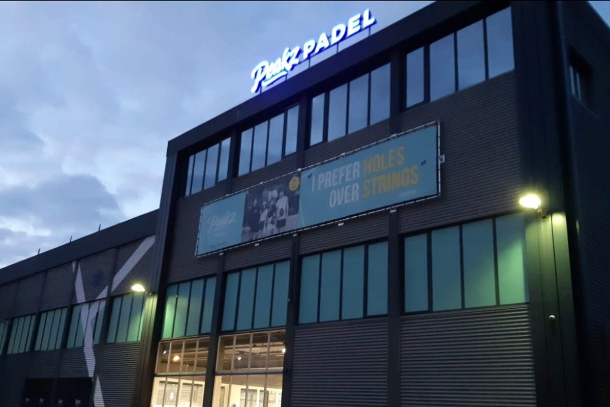 Peakz Padel Groningen Euroborg