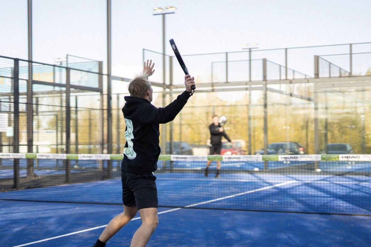 Peakz Padel Groningen Suikerterrein