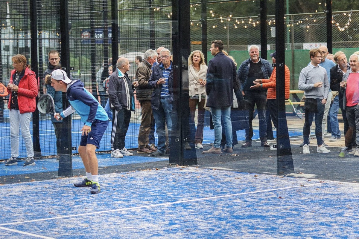 Peakz Padel Apeldoorn Malkenschoten