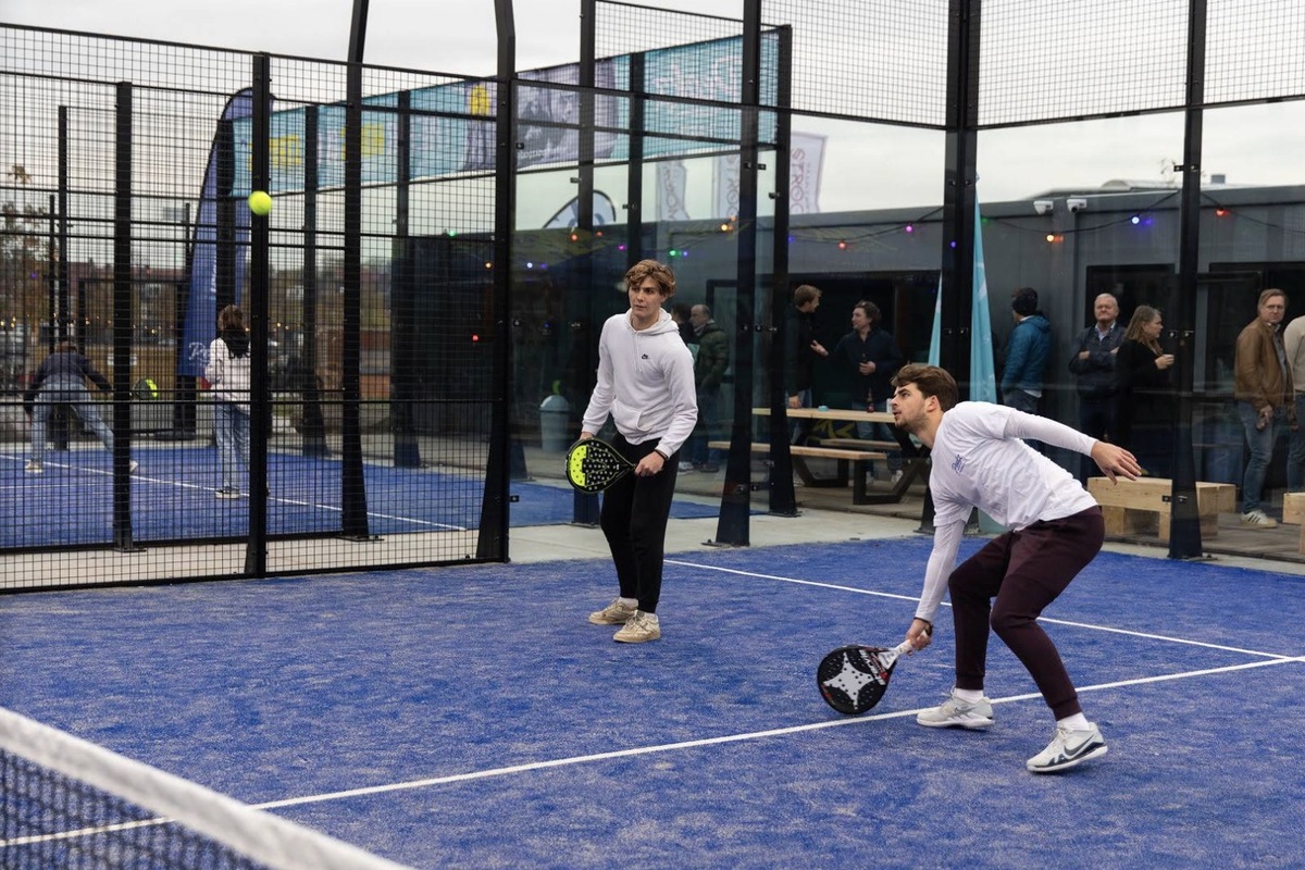 Peakz Padel Haarlem Haarlemmerstroom 