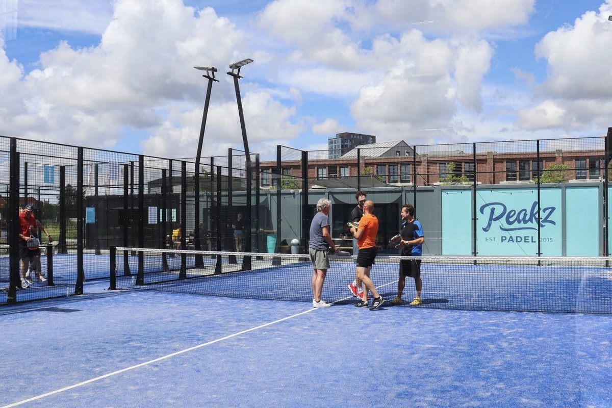 Peakz Padel Haarlem Haarlemmerstroom 