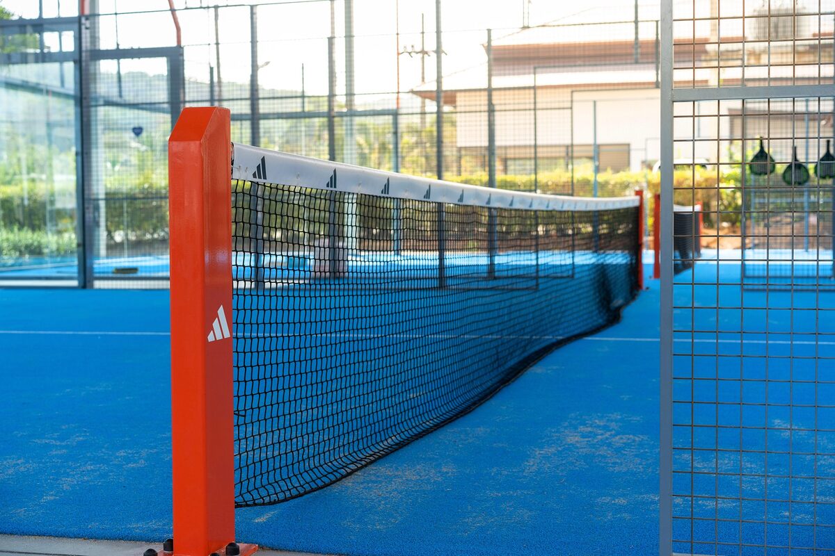 Fifteen Love Tennis & Padel Club