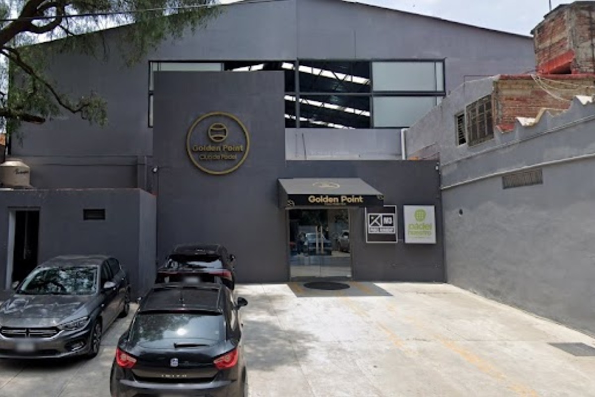 Golden Point Indoor Padel Club