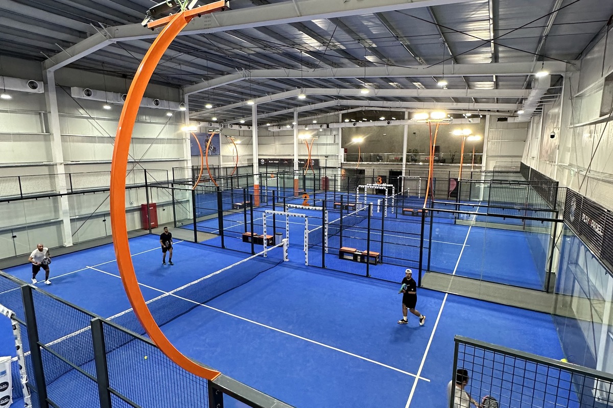 Play Padel