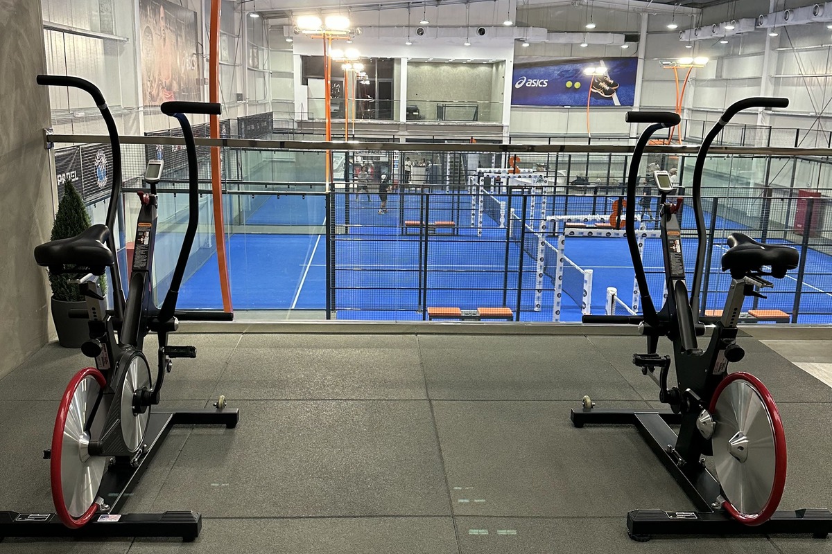 Play Padel
