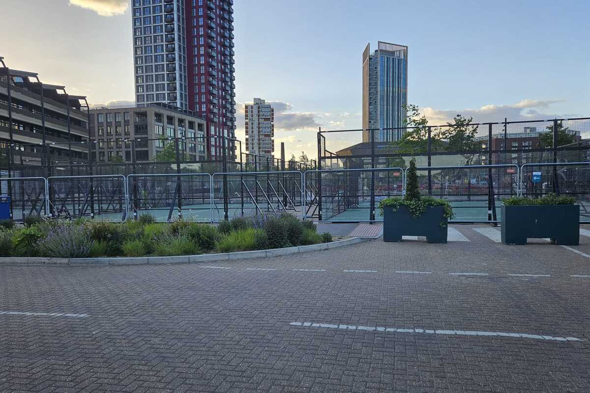 Instant Courts at Canada Water